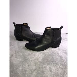 Jack Rogers Women's Black Leather Ankle Elastic Slip-On Booties Whipstich sz 6.5